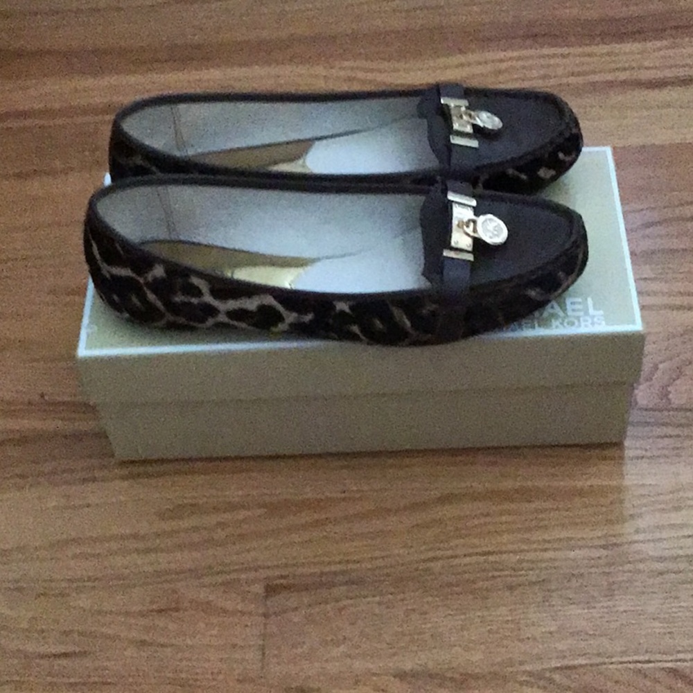 Leopard Loafers - Picture 3 of 3